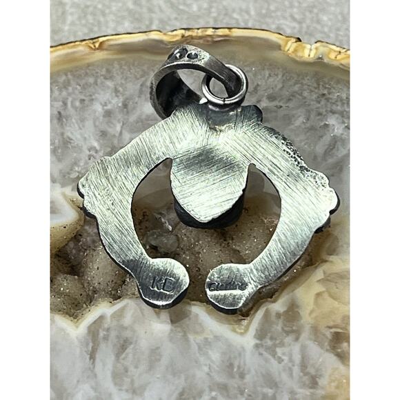 Purple Spiny Oyster Naja Pendant Navajo Sterling Silver by Kevin Billah - Picture 8 of 14